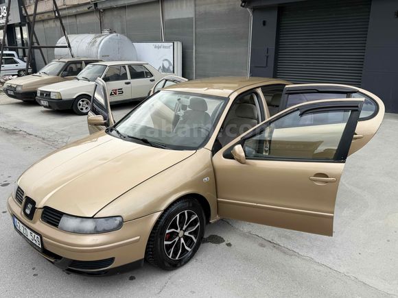 Galeriden Seat Toledo 1.8 Signo 2001 Model Konya