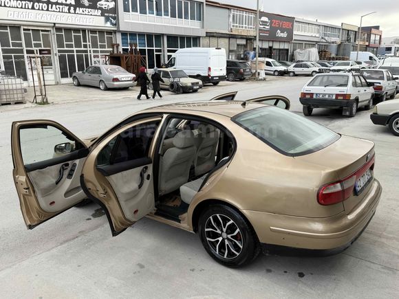Galeriden Seat Toledo 1.8 Signo 2001 Model Konya