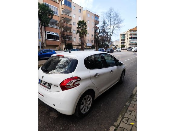 Sahibinden Peugeot 208 1.2 VTi Access 2013 Model