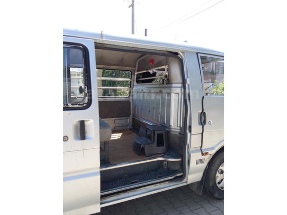 Aracım Kia Hİ BESTA 2.7 D 1998 Model 245500km tamamen orjinal 5+1 kişilik