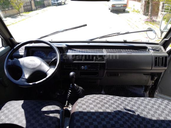 Aracım Kia Hİ BESTA 2.7 D 1998 Model 245500km tamamen orjinal 5+1 kişilik