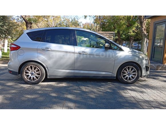 @ Sahibinden YeNi KaSa, aiLe aRaBaSı FoRD C-MaX TiTaNiuM 2011 @