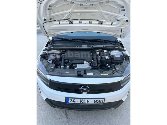 Sahibinden Opel Corsa 1.2 T Edition 2024 Model  19.000 km Beyaz