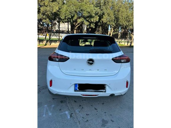 Sahibinden Opel Corsa 1.2 T Edition 2024 Model  19.000 km Beyaz