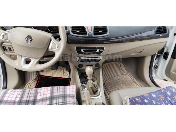 Sahibinden Renault Megane 1.5 dCi Privilege 2010 Model