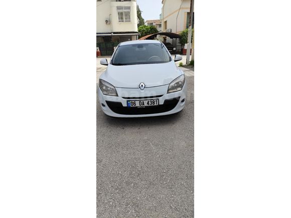 Sahibinden Renault Megane 1.5 dCi Privilege 2010 Model