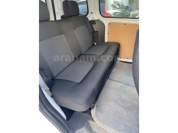 Sahibinden Ford Transit Courier 1.5 TDCi Trend 2023 Model 