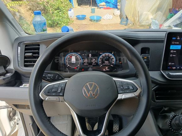 Sahibinden Volkswagen Crafter 2.0 TDI Panelvan Midline 2024 Model