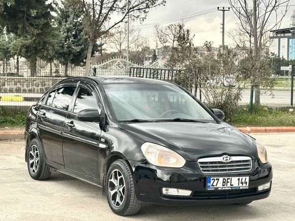 KUMSAL AUTO DAN ÇOK TEMİZ HUNDAİ ERA SELEÇ PAKET