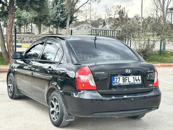 KUMSAL AUTO DAN ÇOK TEMİZ HUNDAİ ERA SELEÇ PAKET