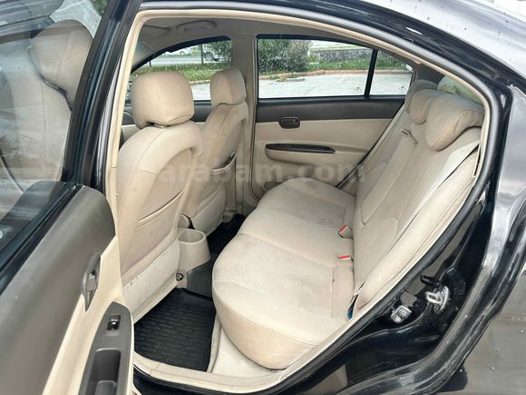 KUMSAL AUTO DAN ÇOK TEMİZ HUNDAİ ERA SELEÇ PAKET
