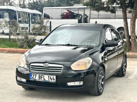KUMSAL AUTO DAN ÇOK TEMİZ HUNDAİ ERA SELEÇ PAKET