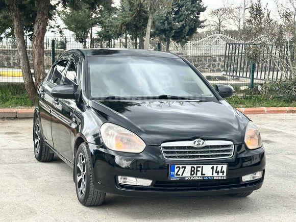 KUMSAL AUTO DAN ÇOK TEMİZ HUNDAİ ERA SELEÇ PAKET