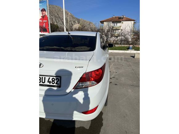  85 binde 2014 Model Hyundai Accent Blue 1.6 CRDI Mode Plus