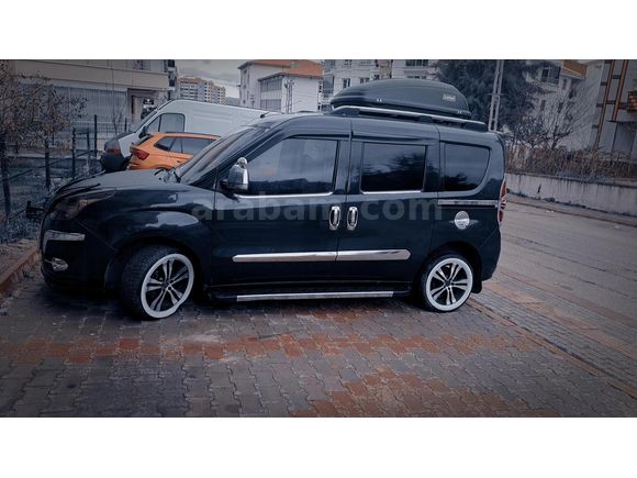 Sahibinden Fiat Doblo Panorama 1.6 Multijet Premio 2011 Model