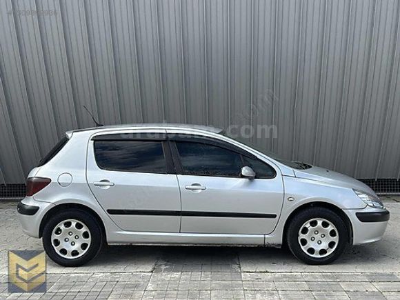 KREDİ KARTINA 12 TAKSİT EKOL AUTO'dan 2004 PEUGEOT 307 1.6HDİ