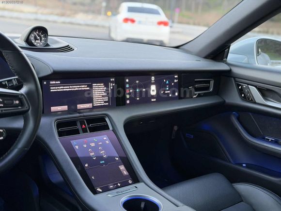 Umut autodan hatasız porsche taycan