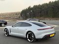 Umut autodan hatasız porsche taycan
