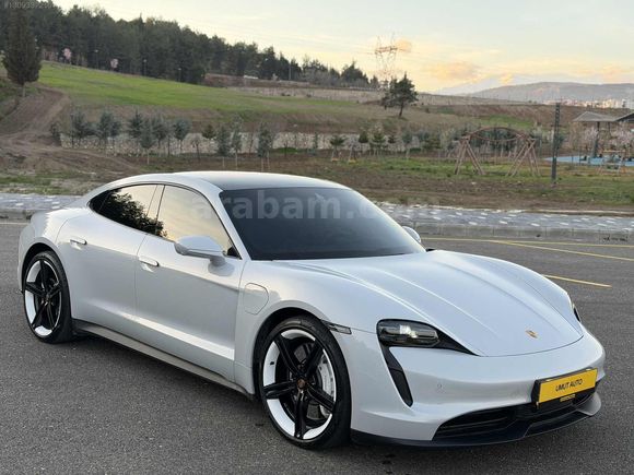 Umut autodan hatasız porsche taycan
