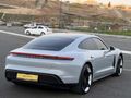 Umut autodan hatasız porsche taycan