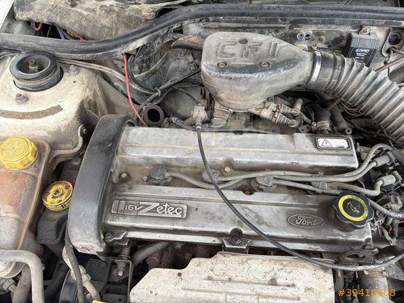 FORD ESCORT 1.6 16 V