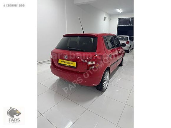 OTOMATİK VİTES 2010 MODEL SKODA FABİA (KREDİ KARTI GEÇERLİDİR.)