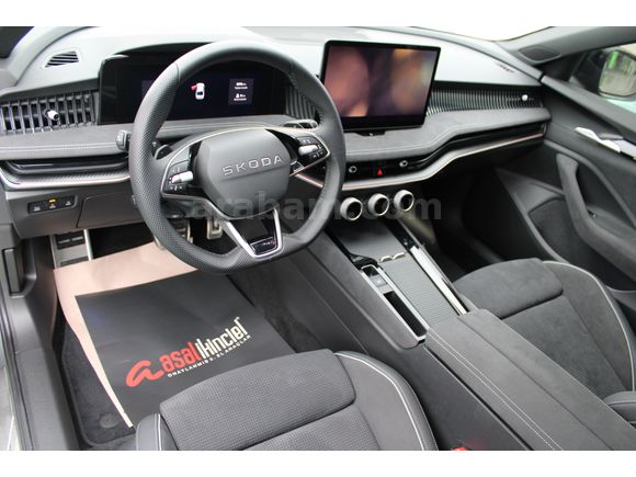 Skoda Superb E-SPORTLİNE