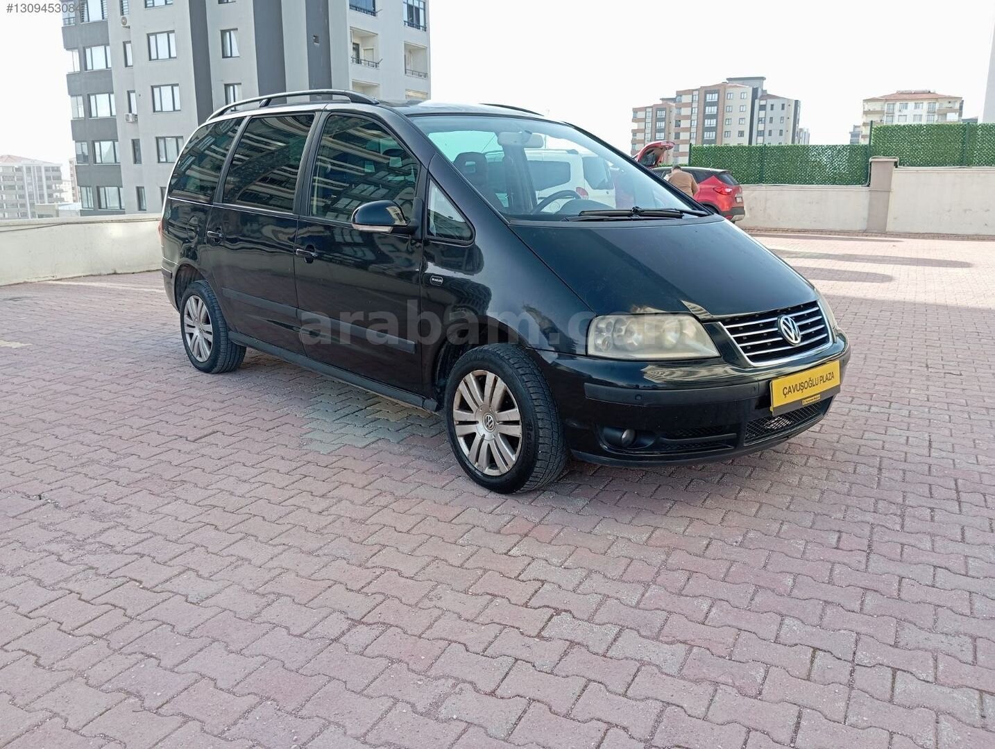 Galeriden Volkswagen Sharan 1.9 TDI Comfortline 2005 Model Gaziantep 190.000 km Siyah 3
