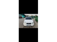 Sahibinden Hyundai Accent 1.3 Admire 2004 Model. otomatik vites