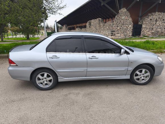 Sahibinden Mitsubishi Lancer 1.6 Invite 2005 Model