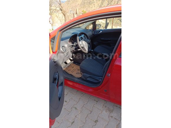 Sahibinden Opel Corsa active 1.4 Twinport 2013 Model