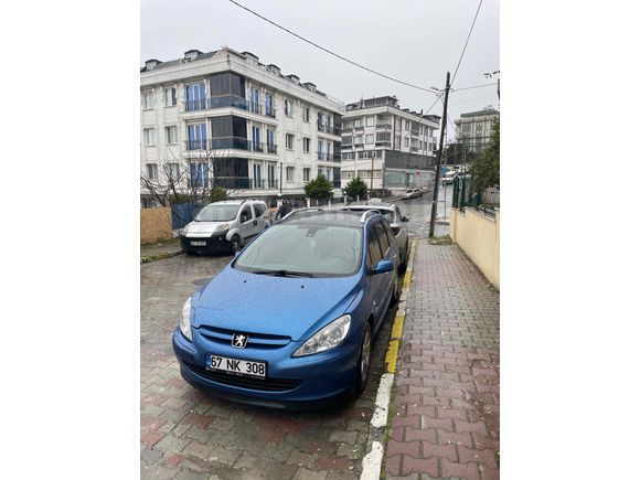 Sahibinden Peugeot 307 1.6 Pack 2004 Model 