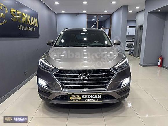 SERKAN OTOMOTİV-2020-M-HYUNDAİ TUCSON 1,6 CRDI-4X4-ELİTE-SUNROOF