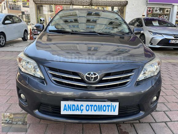 2012 COROLLA 1.4 D-4D ELEGANT OTOMATİK VİTES ÇOK TEMİZ