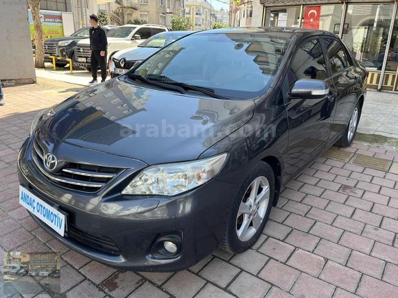 2012 COROLLA 1.4 D-4D ELEGANT OTOMATİK VİTES ÇOK TEMİZ