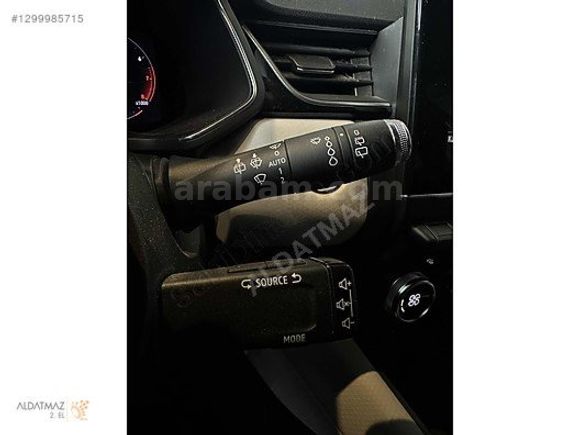 ALDATMAZ PLAZADAN BOYASIZ 2020 RENAULT CAPTUR TCE İCON 1.3 tce