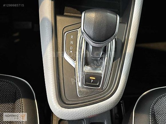 ALDATMAZ PLAZADAN BOYASIZ 2020 RENAULT CAPTUR TCE İCON 1.3 tce