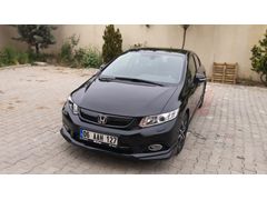 Sahibinden Honda Civic 1.6i VTEC Black Edition 2015 Model 