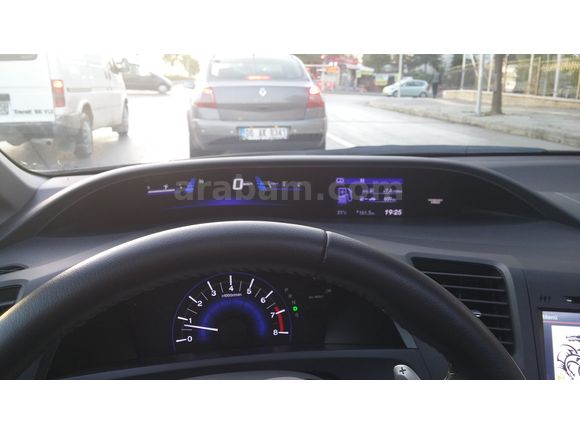 Sahibinden Honda Civic 1.6i VTEC Black Edition 2015 Model 