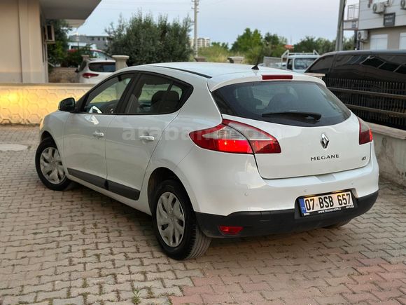 Sahibinden Renault Megane 1.5 dCi Joy 2013 Model