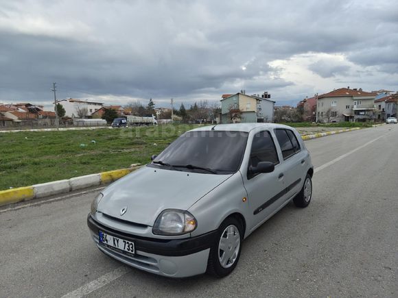 Sahibinden Renault Clio 1.6 RTE 2000 Model