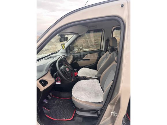 Sahibinden Fiat Doblo Combi 1.6 Multijet Premio Plus 2017 Model 
