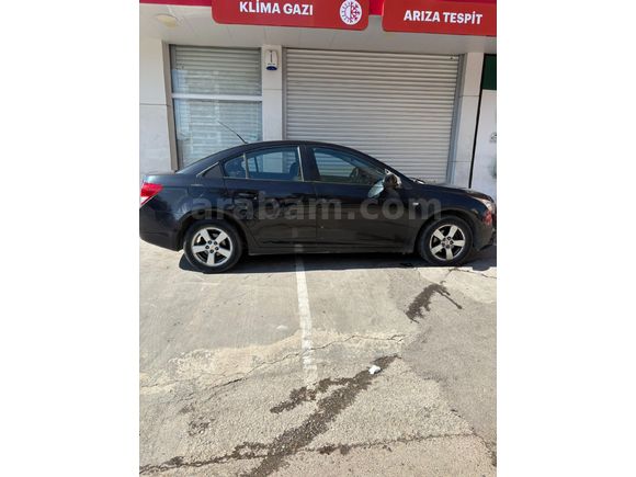 Sahibinden Chevrolet Cruze 1.6 LS 2011 Model  168.000 km Siyah