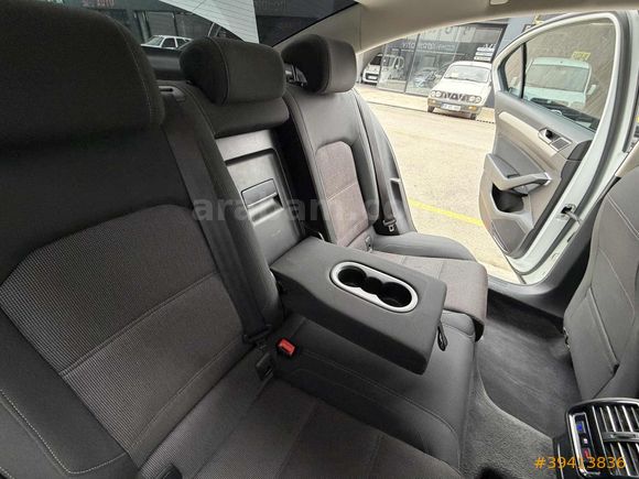 AYZ OTOMOTİV'DEN BAKIMLI 2016 PASSAT 1.6 TDI BMT COMFORTLİNE DSG