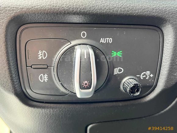 SERİ AUTO'DAN 2014 AUDİ / A3 1.6 TDİ ATTRACTİON / BAKIMLI