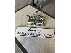 Knott Karavan & Römork Destek Tekeri Bağlama Kelepçesi 48 mm
