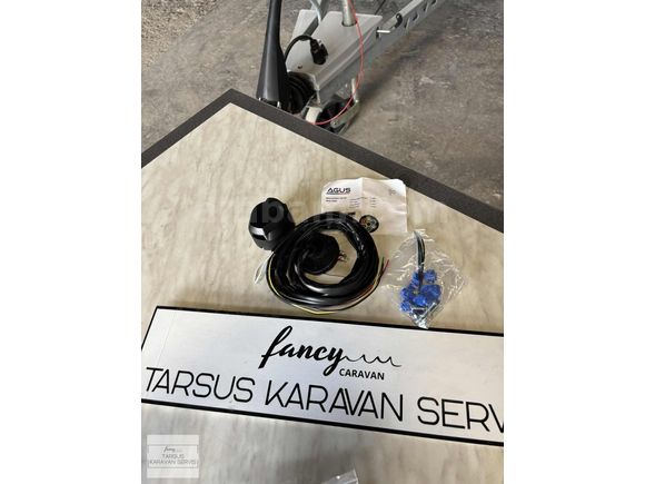 7 Kutuplu Universal Elektrik Tesisatı 2 Metre Kablo