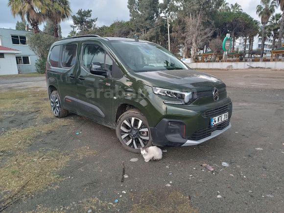 Sahibinden Citroen Berlingo 1.5 BlueHDI shine Bold , max xtr 2025 Model