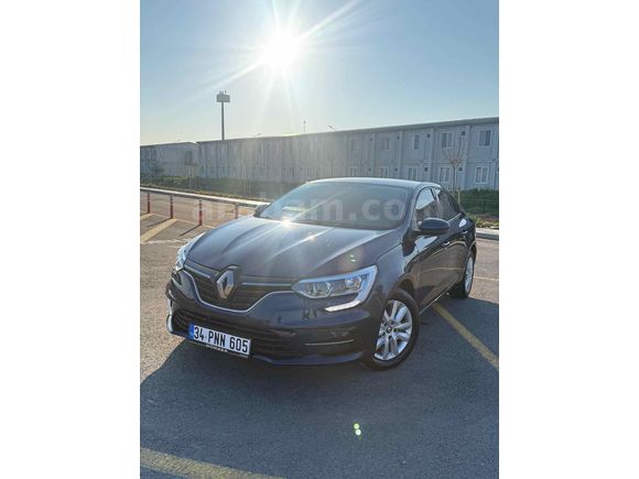 Sahibinden Renault Megane 1.3 TCe Joy 2022 Model 