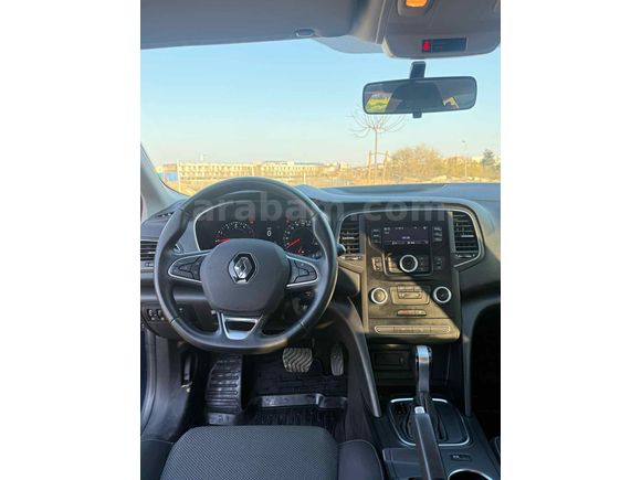 Sahibinden Renault Megane 1.3 TCe Joy 2022 Model 